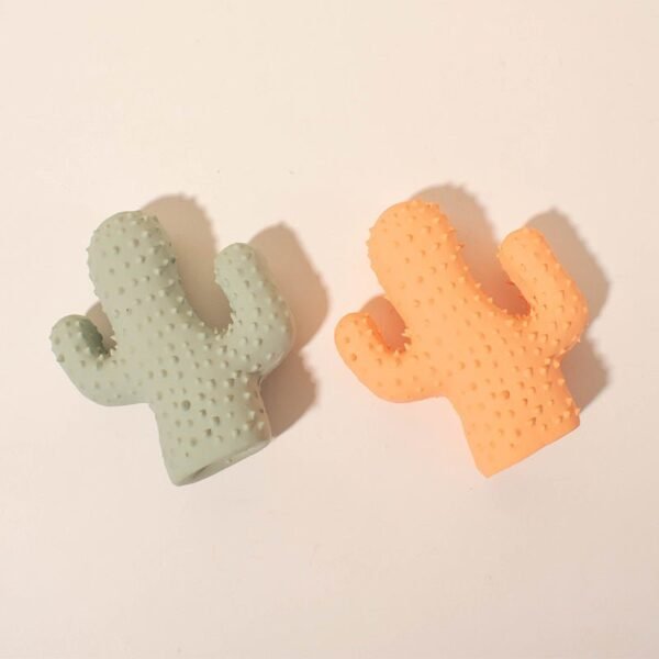 Cactus Shaped Squeaky Dog Toy - Image 7